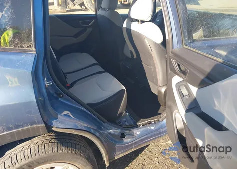 2021 Subaru Forester z USA, uszkodzony, nr VIN JF2SKADC8MH452879